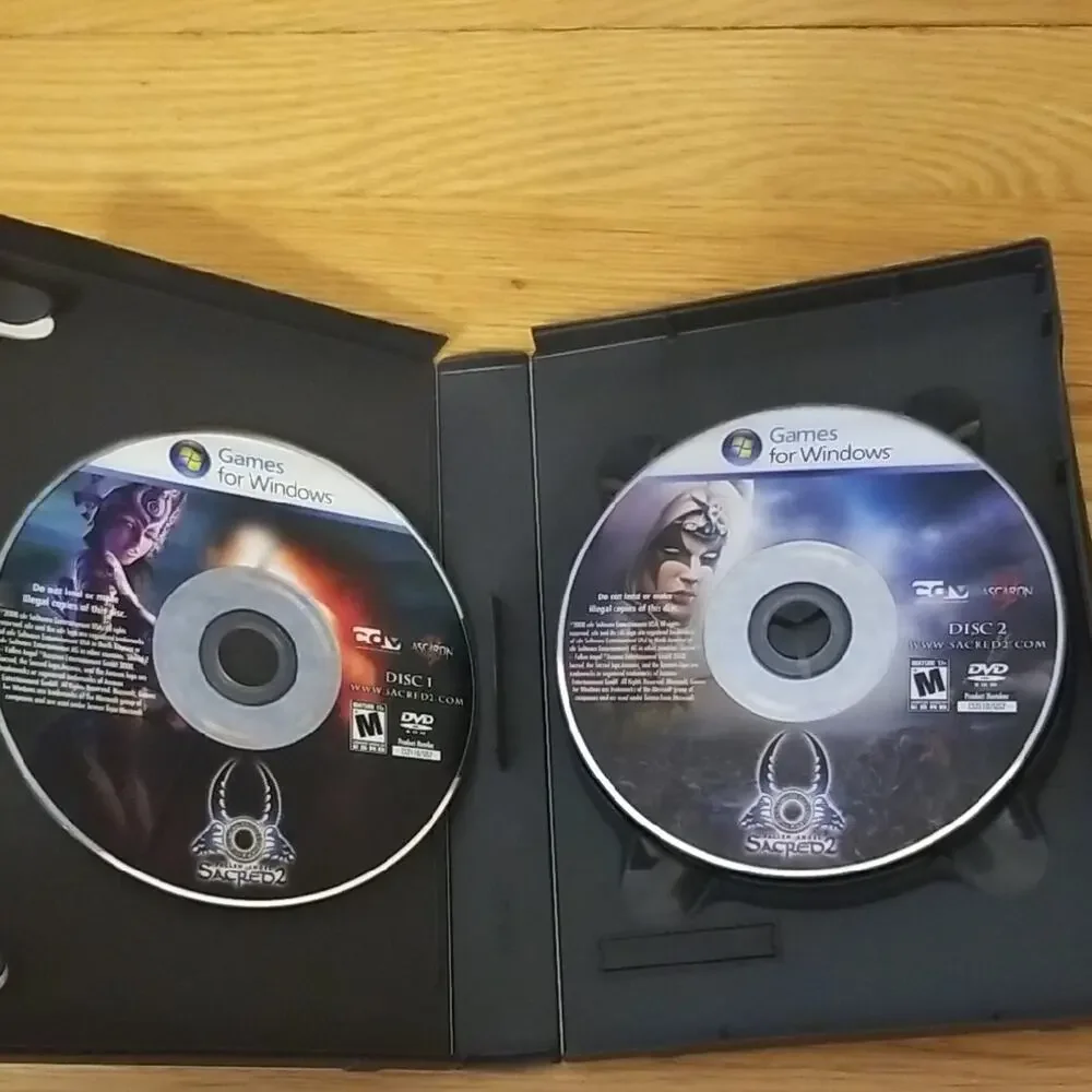 Lot of Windows PC Video Games Dungeons & Dragons, Supreme Commander, & Sacred 2